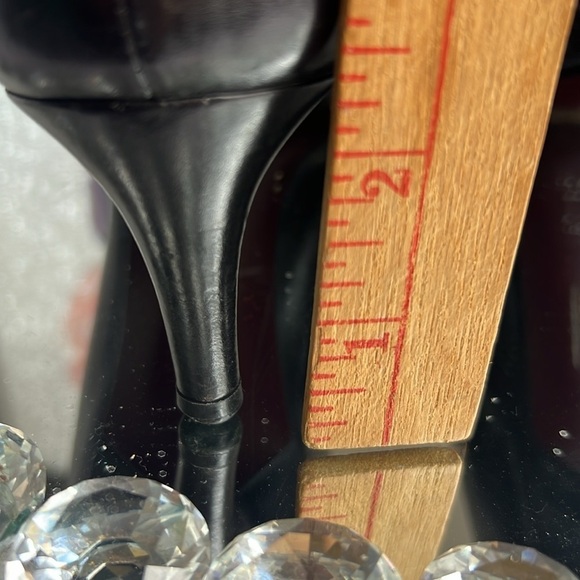 GUCCI  Black Leather Classic Pump 1012555  Size 38.5 C Made in Italy - Picture 7 of 13